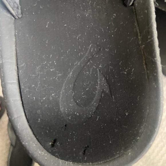 OluKai Black Flip-Flops - Picture 3 of 4